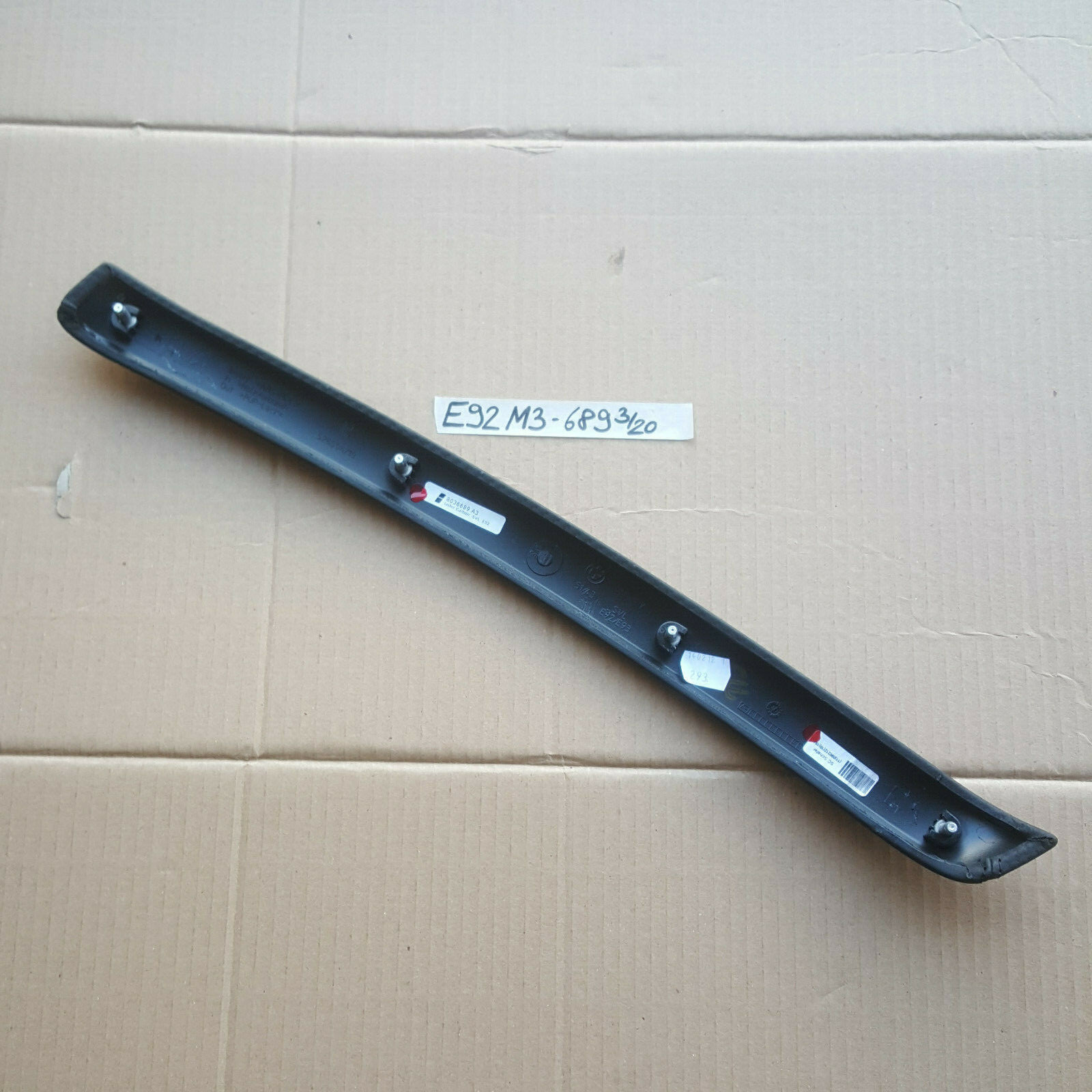 BMW E92 M3 Dekorleiste Zier Leiste Leder Carbon Seitenverkleidung LINKS 8036689 – Bild 4