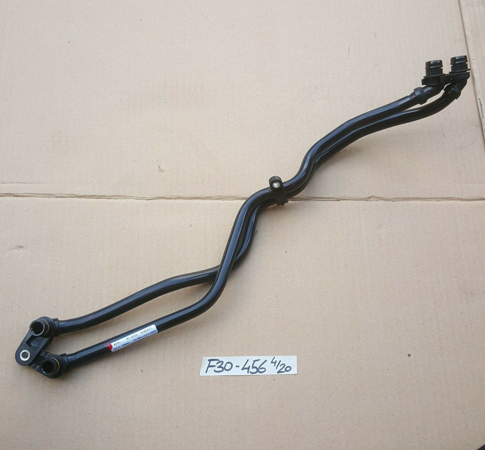 BMW F30 F31 F34 F20 F21 F32  Getriebeölkühlerleitung 8511456 Ölkühler Leitung – Bild 1