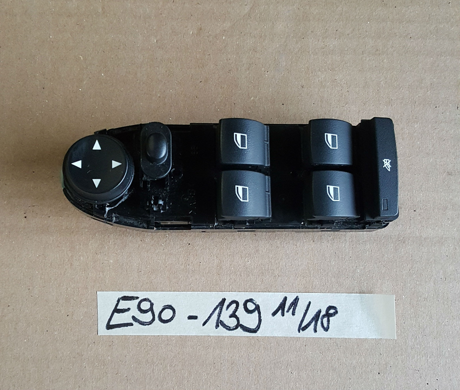 BMW E90  E91 E87  FeHe Schalter Fensterheber LINKS 9132139 – Bild 1