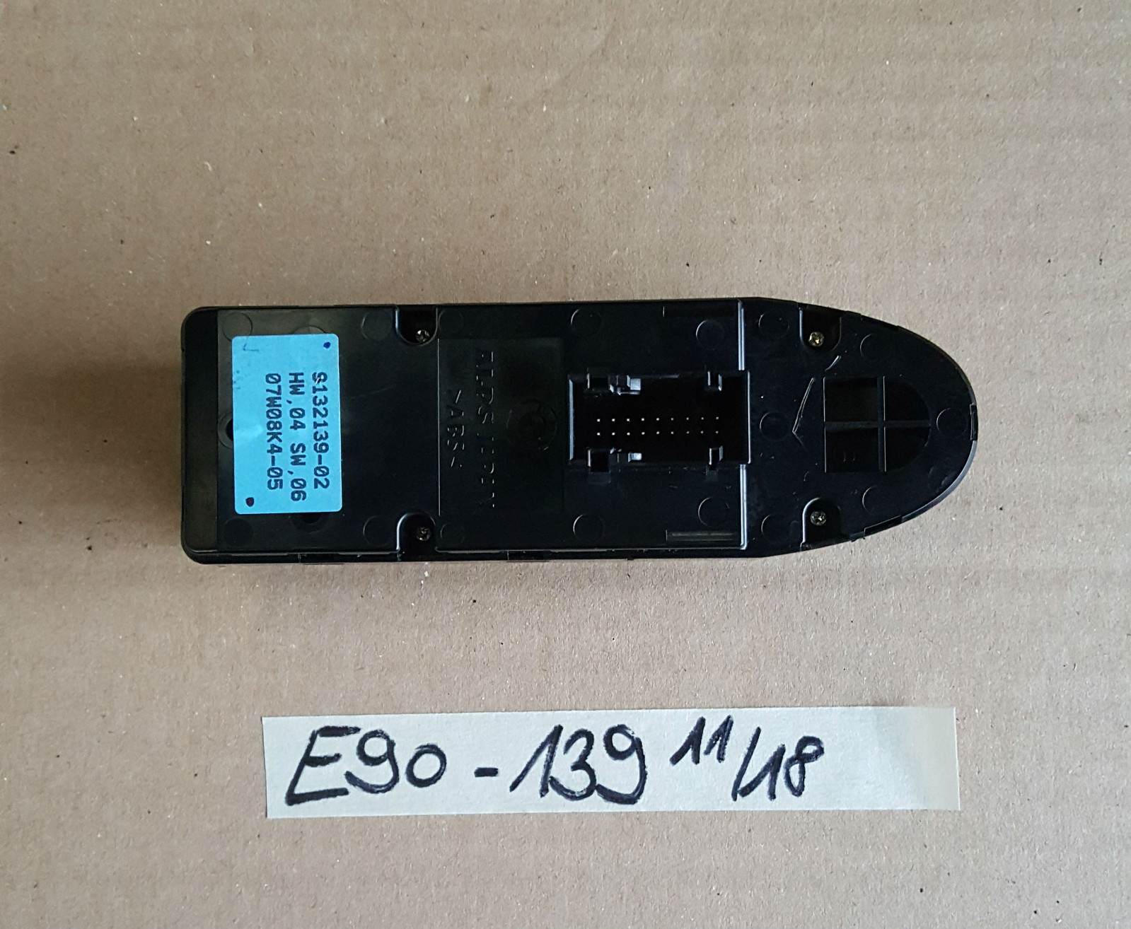 BMW E90  E91 E87  FeHe Schalter Fensterheber LINKS 9132139 – Bild 2