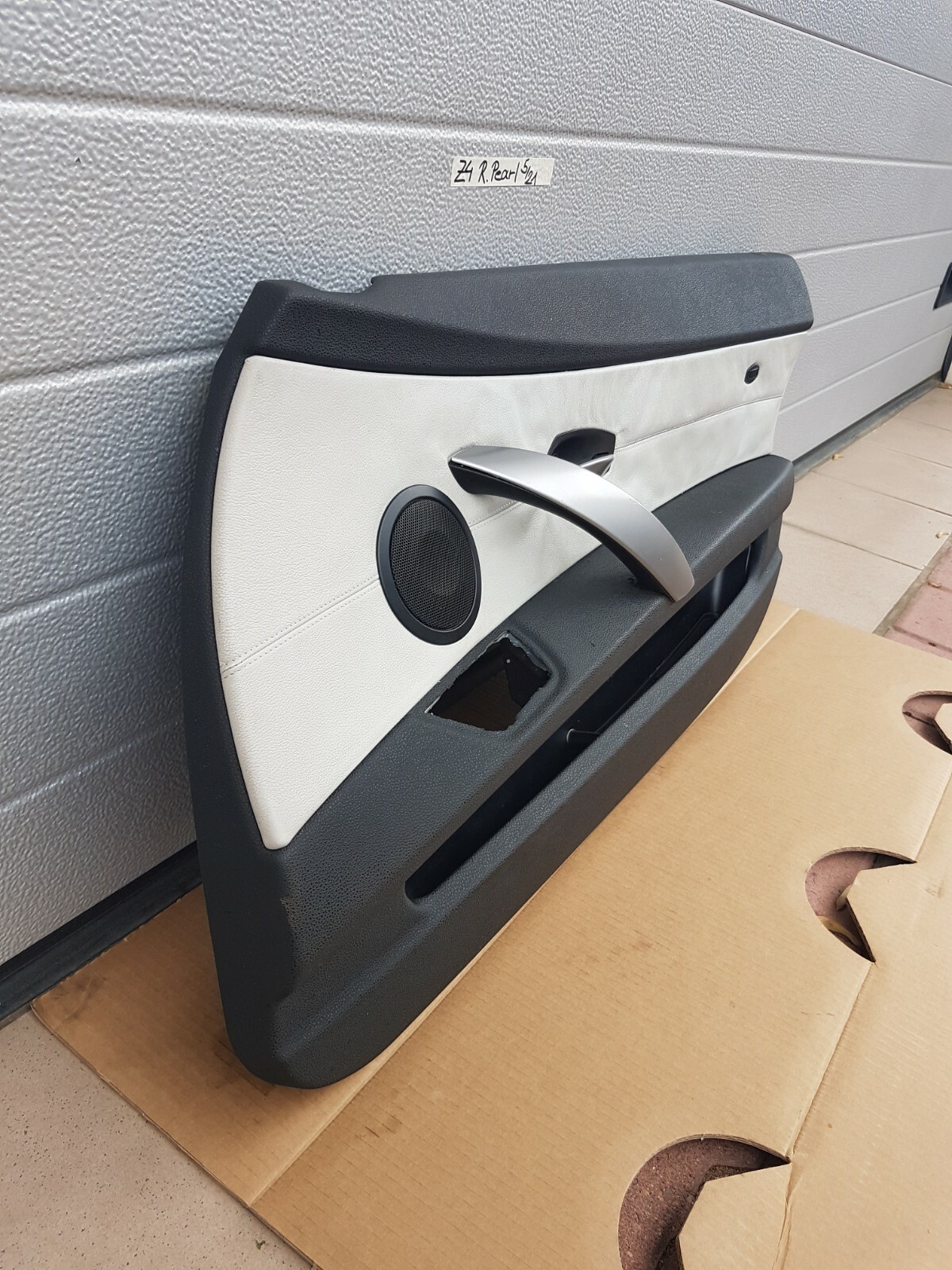 BMW Z4 E85 E86 Tür Verkleidung Türtafel Leder Pearl grau RECHTS Beifahrer Seite – Bild 4