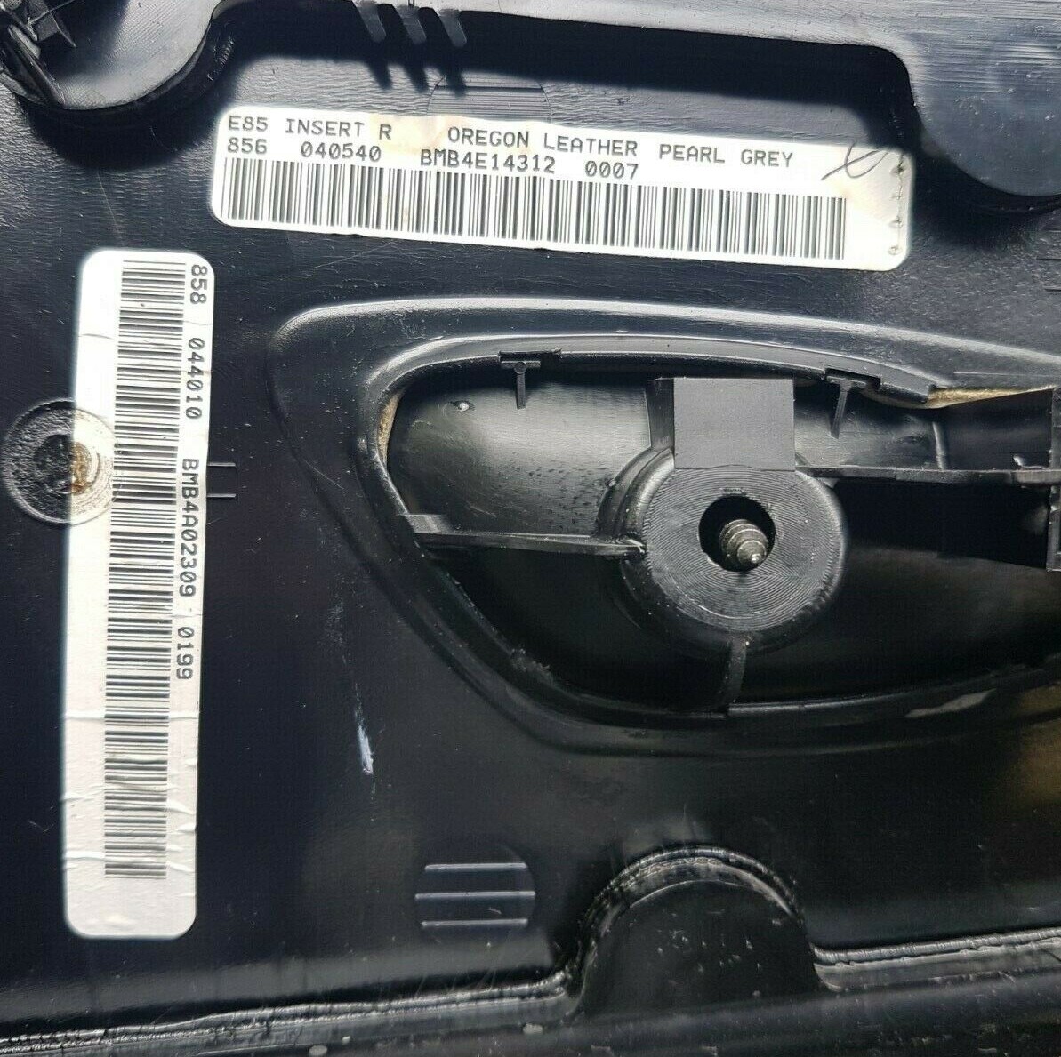 BMW Z4 E85 E86 Tür Verkleidung Türtafel Leder Pearl grau RECHTS Beifahrer Seite – Bild 7