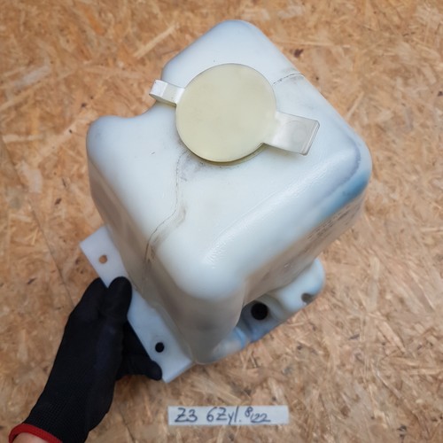 BMW Z3 Roadster Wischwasser Vorrat  Behälter 6 Zylinder  Waschbehälter WiWa Tank – Bild 1