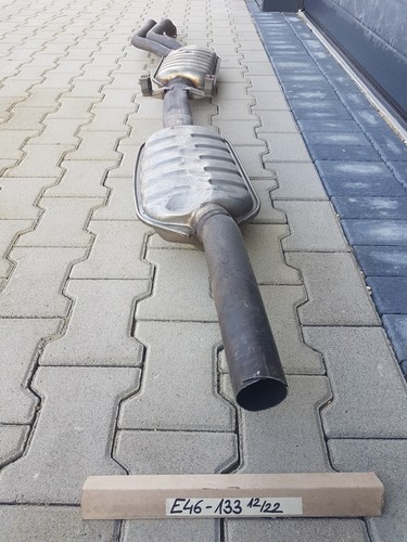 BMW E46 Auspuff Endschalldämpfer Endtopf + Mittelschalldämpfer 1722132 ABHOLUNG