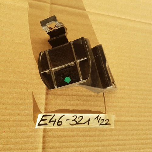 BMW E46 Aufnahme Stoßstange hinten Halter Heckschürze Seitenwand links 8195321 – Bild 1