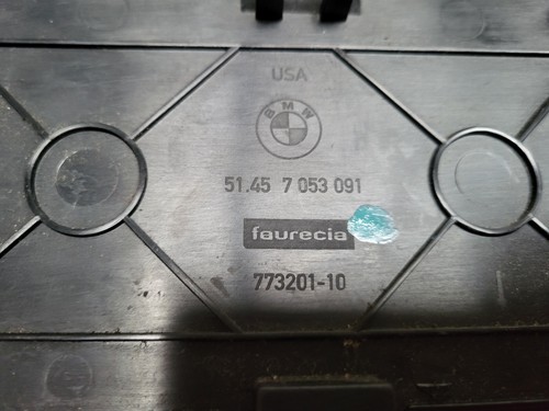 BMW Z4 E85 E86 Blende Mittelkonsole 7053091 Verkleidung für AUX In Buchse – Bild 3