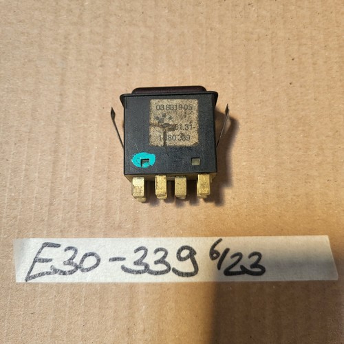 BMW E28  E30 Warnblinker Schalter für Warnblink Anlage 1380339 Warnblinkschalter – Bild 3