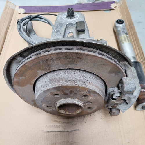 BMW E61 Achsschwinge Achsschenkel Stoßdämpfer Schwenklager HINTEN LINKS 6758715 – Bild 4