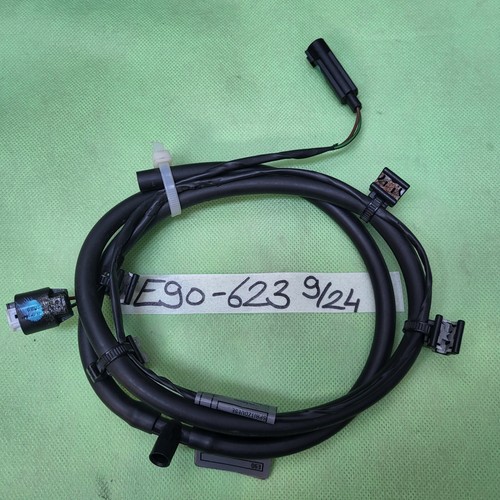 BMW E90 E91 Leitung Spritzdüse 6928623 Waschdüsen Schlauch Scheibenreinigung – Bild 2