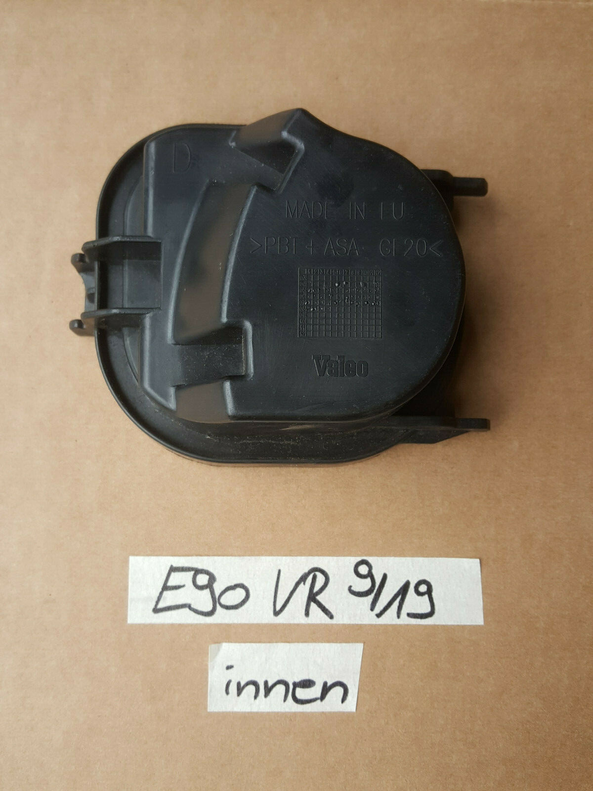 BMW E90 E91 Abdeckkappe Valeo Halogen Scheinwerfer Klappe RECHTS innen – Bild 1