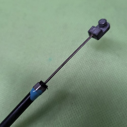 BMW E60 / E61 / E63 / E64 Haubenzug Seilzug Frontklappe Bowdenzug hinten 7008760 – Bild 4