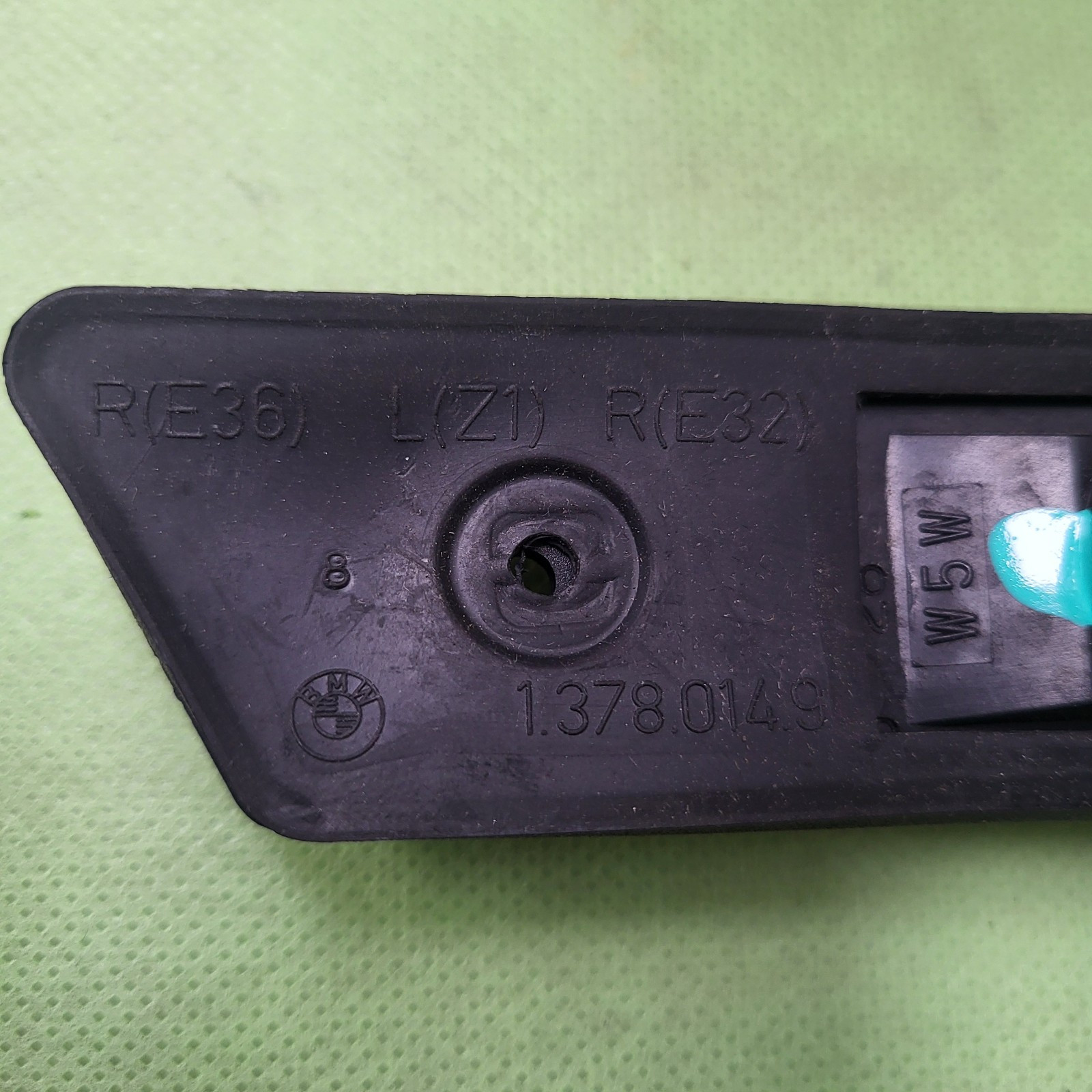 BMW E32 E36 Z1 Blinker RECHTS  Blink Licht Kotflügel 1378014 Zusatzblinkleuchte – Bild 4