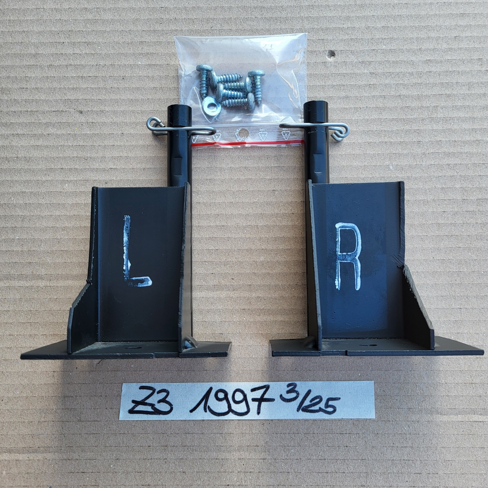 BMW Z3 Roadster Windschott Halter Halterung Windschutz Aufnahme Anker Platte – Bild 1