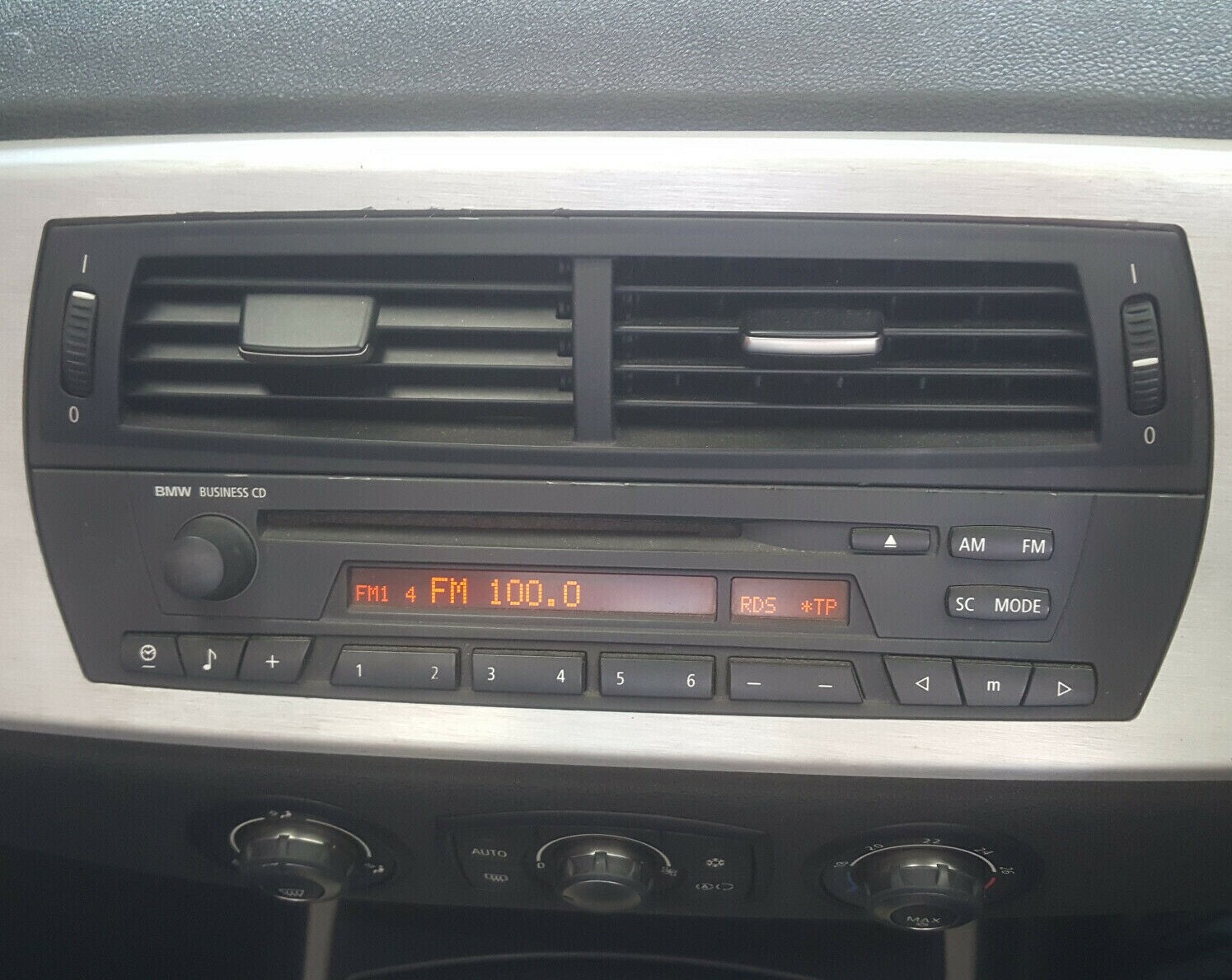 BMW Z4 E85 E86 X3 E83 CD Radio BMW Business Audio Tuner CD Player  9173686 – Bild 7