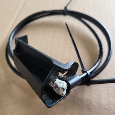 BMW Z4 E85 Not Entriegelung für Verdeck Hydraulik Pumpe Seilzug – Bild 3