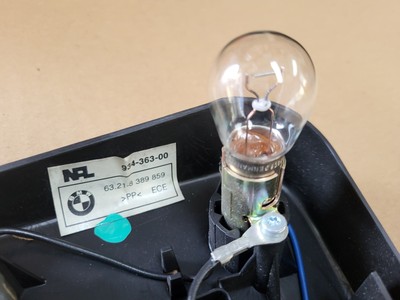 original BMW Z3 Roadster Rückleuchte Rücklicht Heckleuchte Set Blinker Weiss – Bild 19