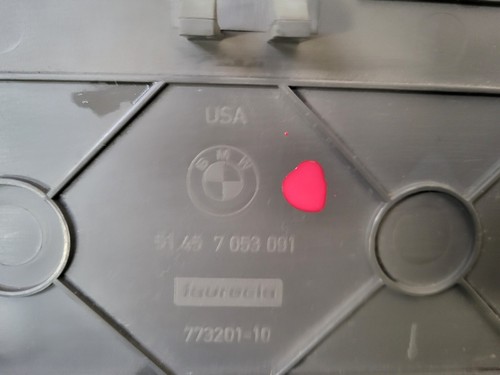 BMW Z4 E85  Blende Mittelkonsole unten Armaturenbrett Verkleidung 7053091 Grau – Bild 2