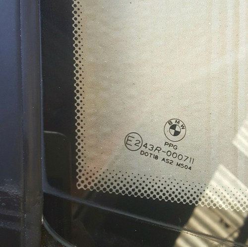 original BMW Z3 Seitenscheibe Dreieck Scheibe Fenster Glas Scheibe RECHTS – Bild 2