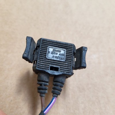 BMW Z3 Roadster Stecker für Hupe 1378416 mit Kabel Stück – Bild 5