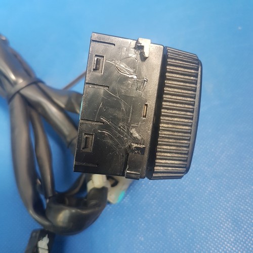 BMW Z3 Beifahrer Sitz Stecker Kabel Längs + Höhen Verstellung Schalter 8413894 – Bild 4