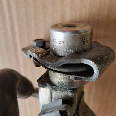 BMW E34 E36 Z3 Einspritzdüse 1247904 Einspritz Schiene Einspritzeinheit Injektor – Bild 5