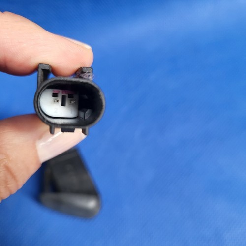 BMW E36 + Z3 Roadster + Coupe Spritzdüse heizbar 8376011 Wischwasser Düse – Bild 6