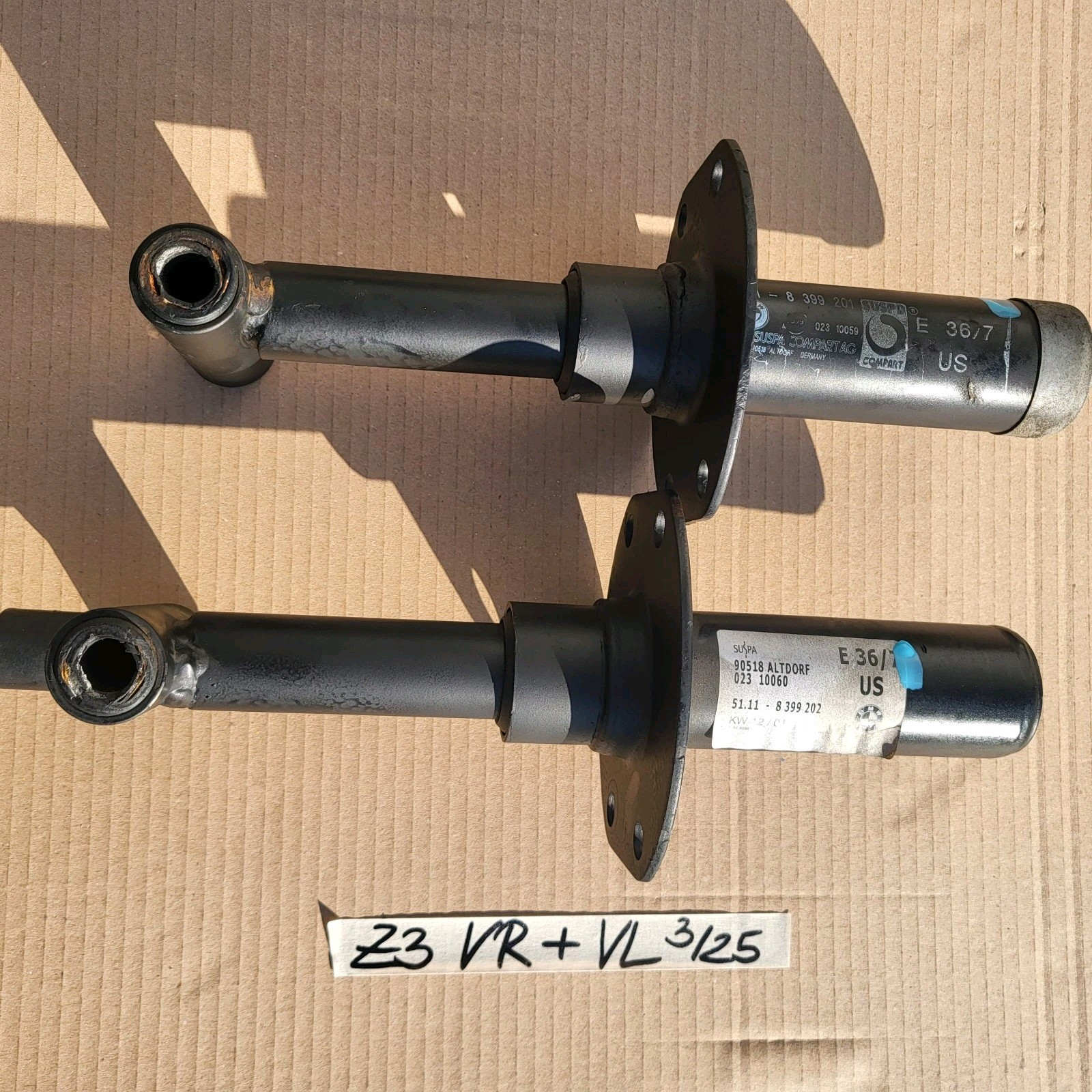 Pralldämpfer BMW Z3 Roadster Stoßstangen Aufprall Dämfer VORNE rechts + links