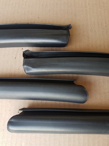 BMW Z3 Roadster Abdichtung Verdeck Dichtung Fensterführung rechts links Set – Bild 2