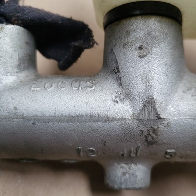 BMW E36 Z3 Bremskraftregler Ate  Ausgleichbehälter Behälter für Bremsflüssigkeit