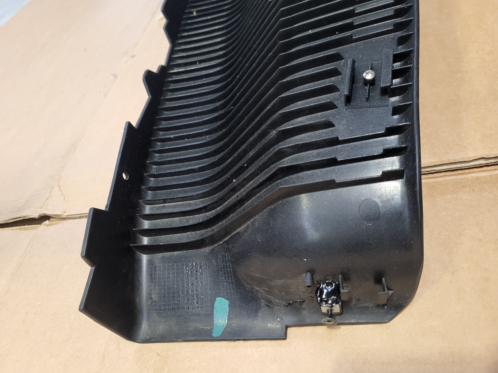 BMW Z4 E85 Roadster Verdeck Blende Leiste innen Windlauf Verkleidung 7056282