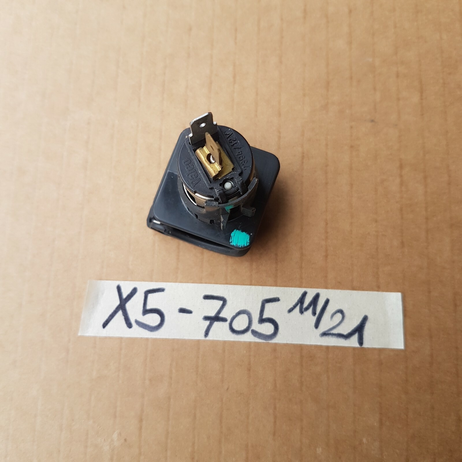 BMW X5 E53 X3 E83 E60 E61 Steckdose 7394705 Zigaretten Anzünder Einsteck Buchse – Bild 2