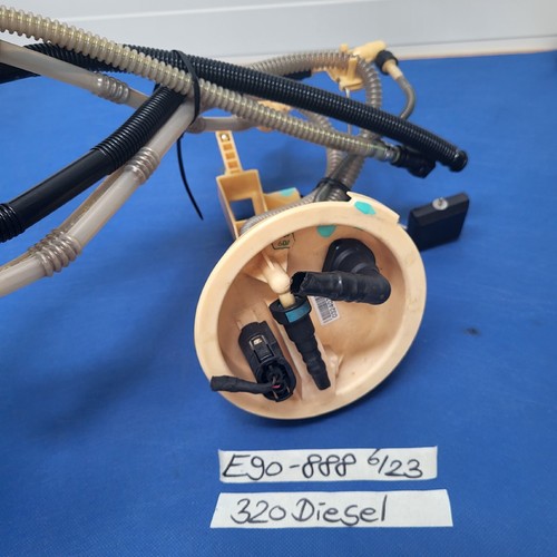 BMW E87 / E90 / E91 / E92 / E93 Tankgeber für Diesel Pumpe Tankeinheit 6763888 – Bild 2