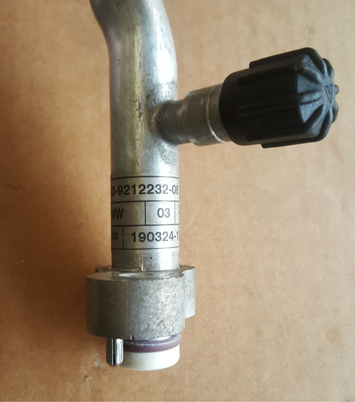 BMW F30 F31 F20 F21 Klimaleitung Saugleitung Verdampfer Kompressor 9212232 – Bild 2