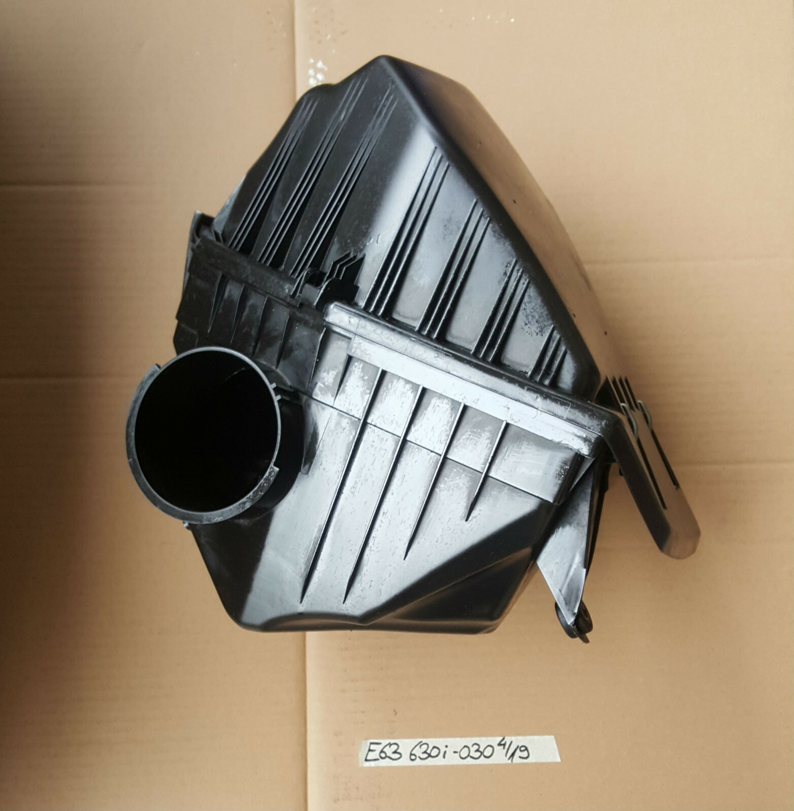 BMW E60 E61 E63 Luftfilterkasten 7521030 Resonanzkörper Ansauggeräuschedämpfer – Bild 1