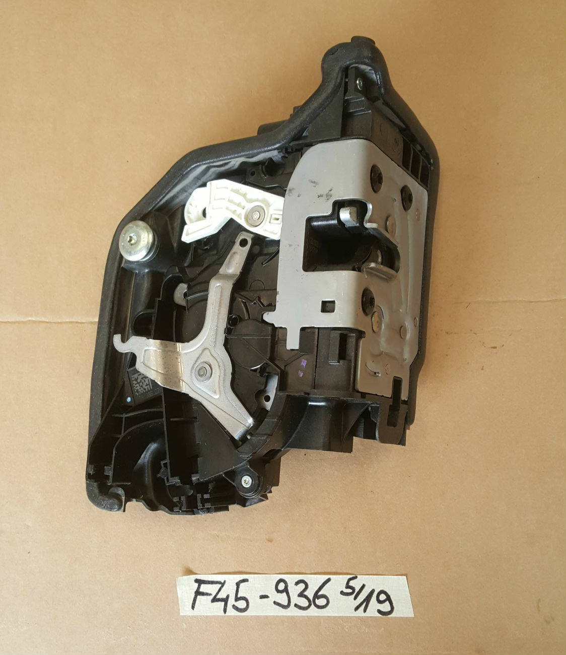 BMW 2er F45 F46 G11 G12 X1 X5 X6 Systemschloss Tür Schloss VORNE RECHTS 7281936