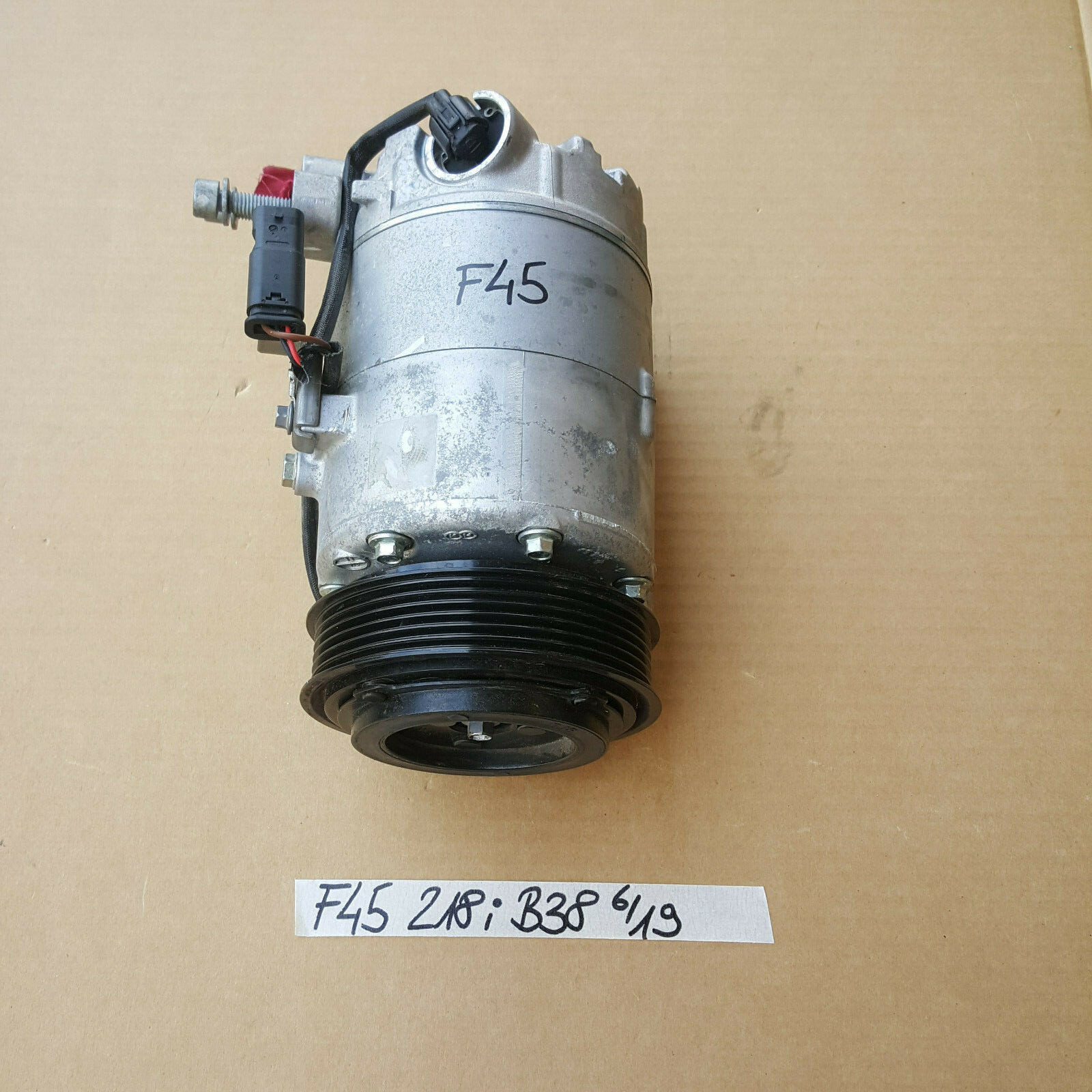 BMW F45 F46 X1 X3  Kompressor Klimaanlage 6811430 Klimakompressor  6811432 – Bild 1