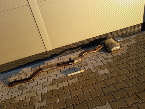 BMW Z4 E85 Auspuff 2,5 si Endschalldämpfer 7560513 für N52 Motor  ABHOLUNG – Bild 6