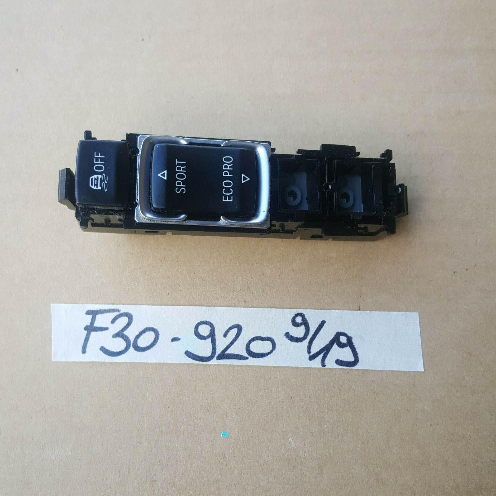 BMW F30 F31 Schalter Knopf Sport Eco Sport Bedieneinheit Mittelkonsole 9252920 – Bild 1