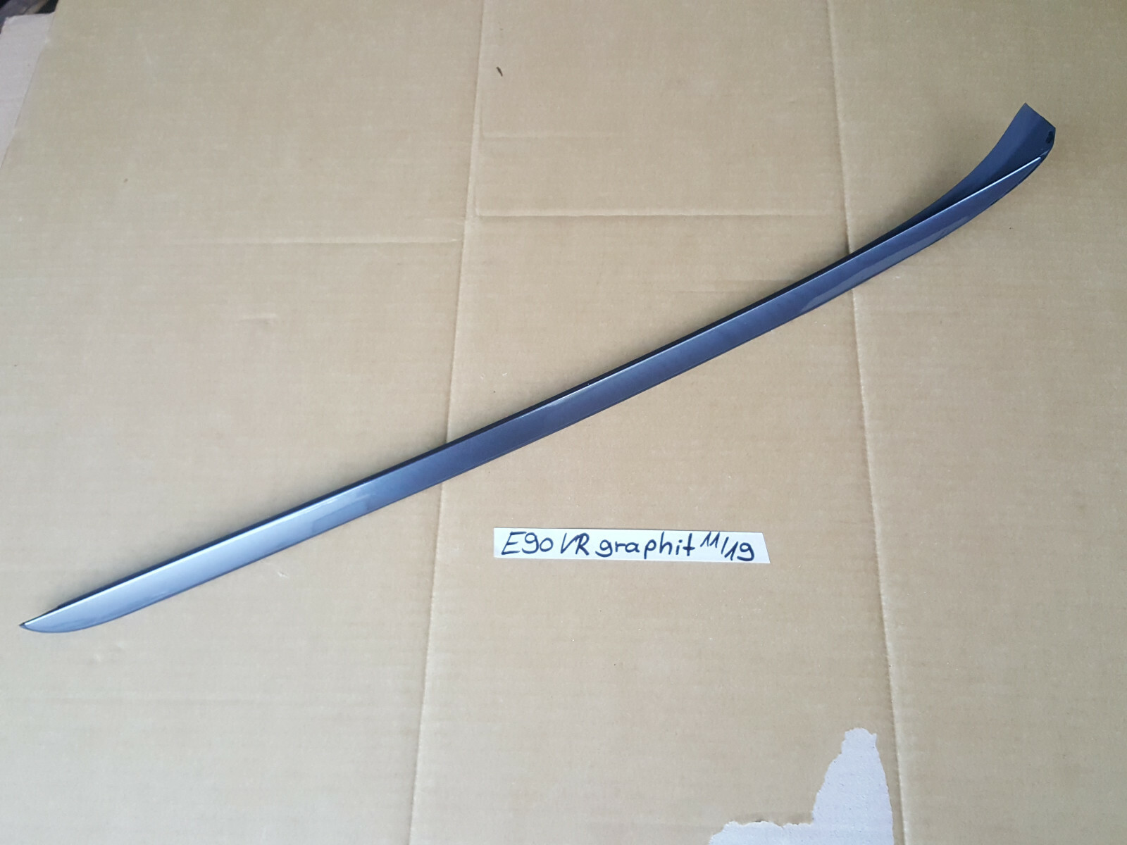 BMW 3er E90 E91 Wasserfangleiste Zier Leiste Frontscheibe RECHTS graphit A22 – Bild 1