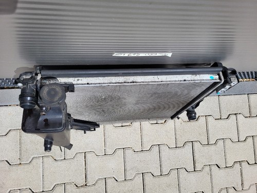 BMW Z4 Kühler Paket: Wasserkühler Klimakondensator Ausgleichsbehälter 2,0i N46 – Bild 2