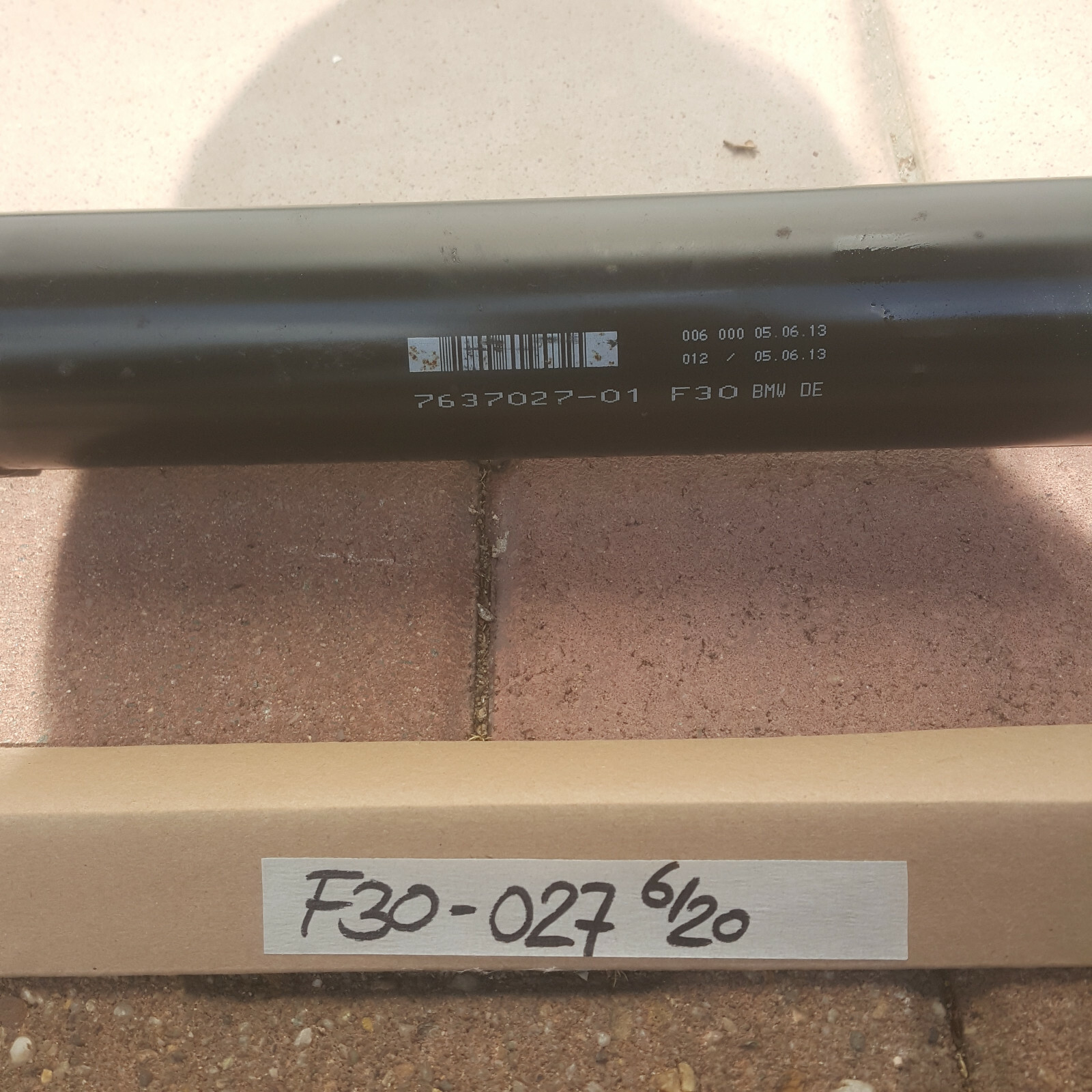 BMW F31 F30 Gelenkwelle 316i Schaltgetriebe 7637027 Kardanwelle N13 – Bild 2