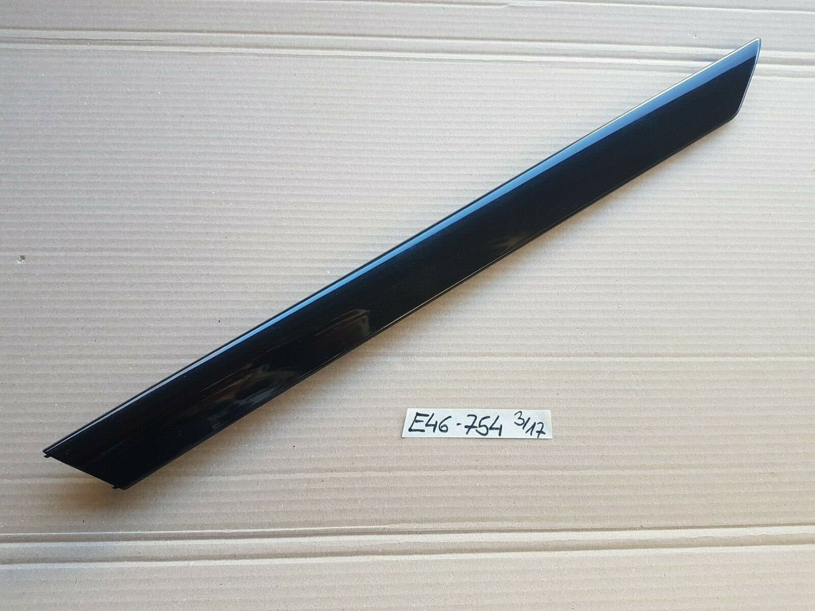 BMW E46 Limo Holz Tür Leiste innen HINTEN RECHTS Verkleidung schwarz 8200754 – Bild 1