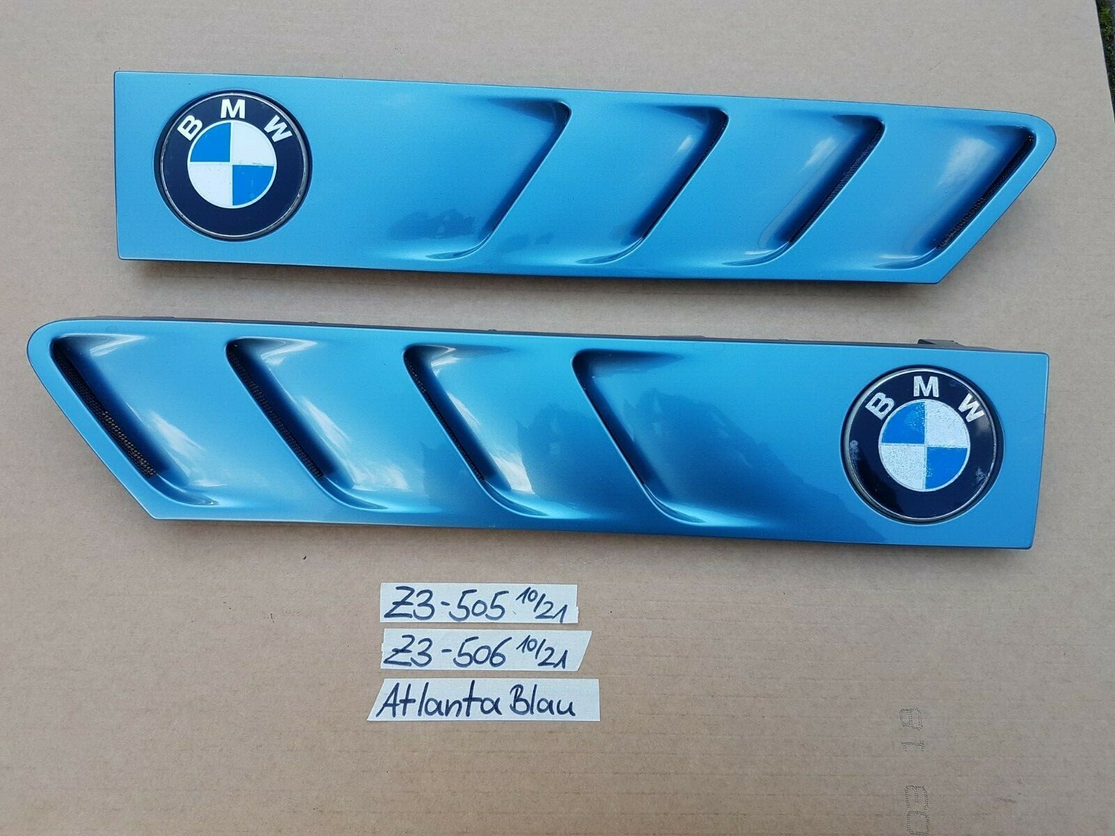 BMW Z3 Roadster Lufteinlass Kiâemen Ziergitter Motorhaube Atlanta blau R+L – Bild 1