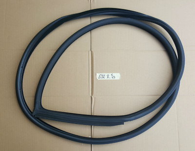 BMW E92 E93 Tür Dichtung Karrosserie Gummi Kanten Schutz RECHTS – Bild 1