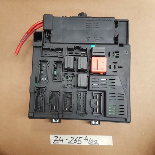 BMW Z4 E85 Sicherungskasten Strom Verteiler Box 6978265 mit Sicherungen – Bild 2