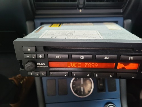 BMW E30 E36 Z3 Roadster  E34 E32 E31 CD Radio  Business 6900603  kleine Macke! – Bild 10