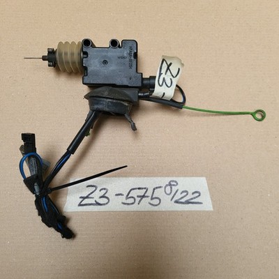 BMW Z3 Tank Deckel Öffner ZV Stellmotor Stellantrieb Tank Klappe 8410575 – Bild 2