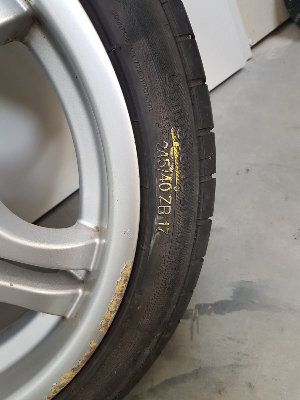 BMW E36 Z3 E46 Z4 E85 E86 Alufelge 8,5 J x 17 Zoll 2229135 + Reifen 225/45 – Bild 3