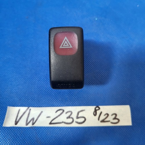 VW  Golf II Jetta 2 Warnblinklichtschalter Schalter für Warnblinker 191953235 – Bild 1