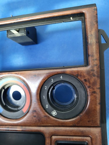 BMW Z3 Roadster Mittelkonsole Klima Blende Holz Optik 8410710 + Digital Uhr – Bild 4